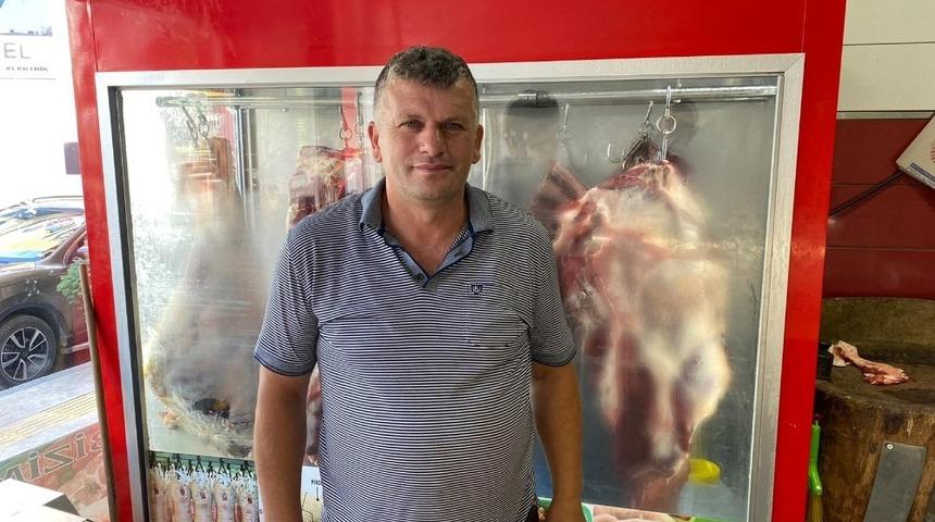 G&uuml;lmez: &ldquo;Yem fiyatlarındaki artış besicileri &ccedil;ok zorluyor&rdquo;