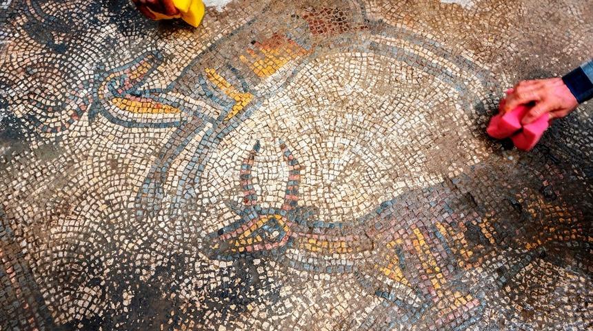 1624 yıllına ait! Mardin'de tarihi kilise heyecanı