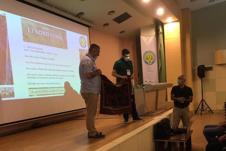 Şanlıurfa’da Sındırgı Yağcibedir halıları tanıtıldı G1