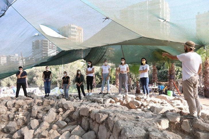 Aratos’un mezarına bisikletl turu G1