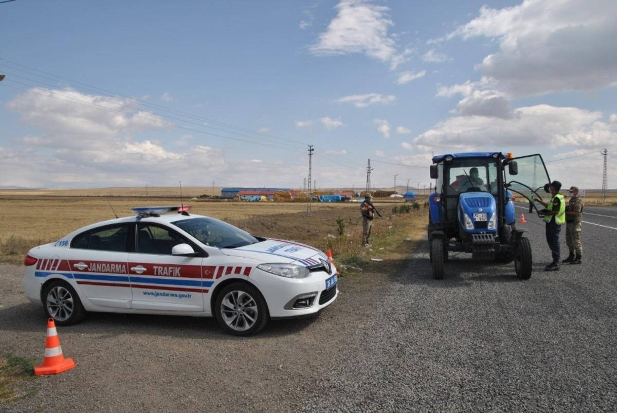 Kars&rsquo;ta 88 araca 29 bin lira ceza kesildi