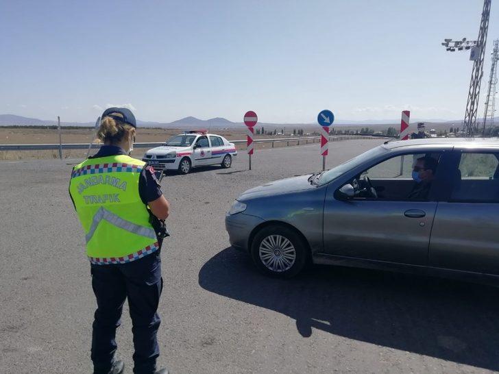 Kars’ta 88 araca 29 bin lira ceza kesildi G3