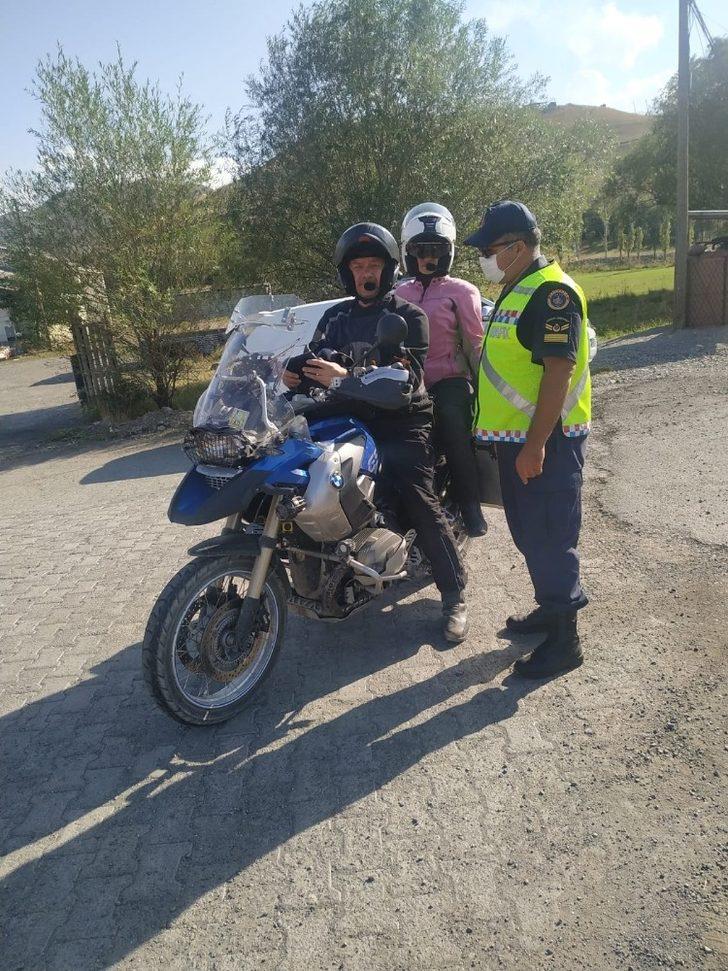 Kars’ta 88 araca 29 bin lira ceza kesildi G4