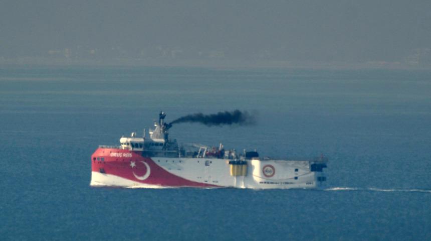 Oruç Reis limandan ayrıldı, görev bekliyor