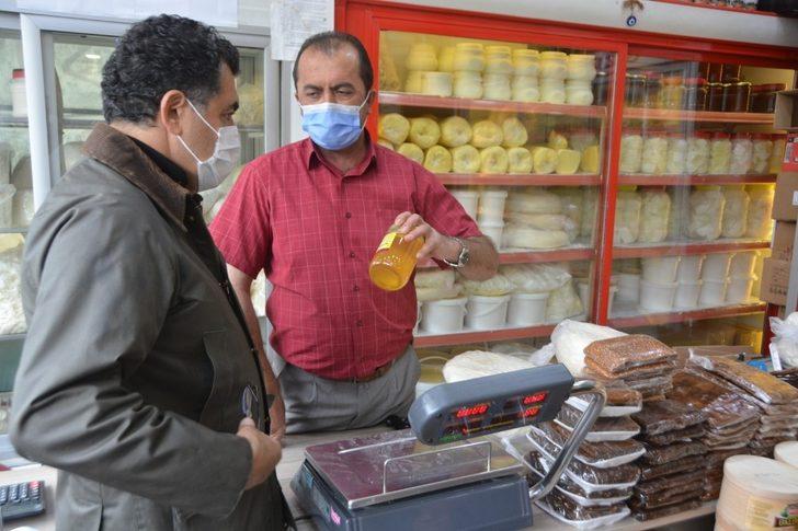 Başkan Demir, meclis üyeleriyle birlikte esnaf ziyareti yaptı G3