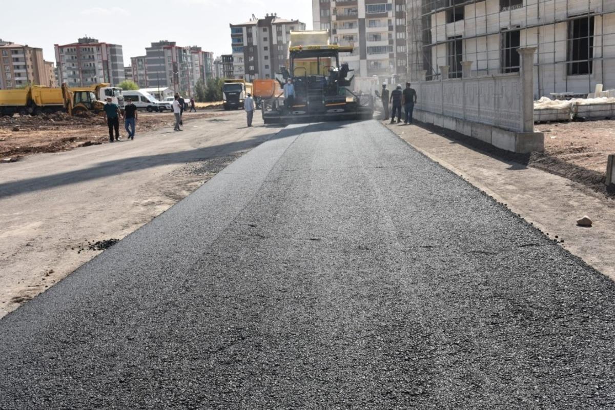 Ulaşımı rahatlatacak 2 kilometrelik yolun yapımında sona gelindi