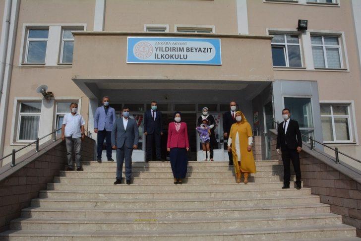 Akyurt Belediyesinden okula başlayan miniklere çanta G3