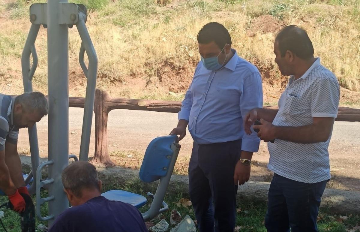 G&ouml;lbaşı il&ccedil;esindeki parklara oyun grupları kuruluyor