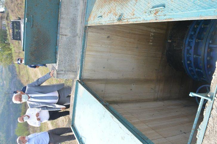 Posbıyık vantuza kilit vurup suyu koruma altına aldı G4