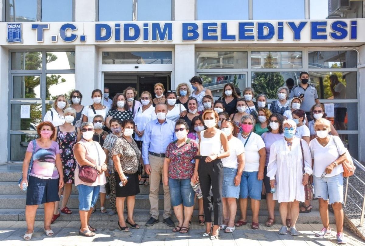 Emek&ccedil;i kadınlardan Başkan Atabay&rsquo;a destek