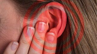 Milyonda 2 kişide görülüyor! Uzmanlar uyarıyor: Kulak tıkanıklığ uzun sürüyorsa dikat