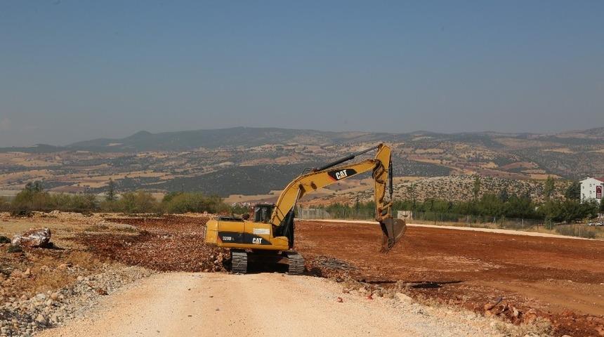 Pazarcık&rsquo;a 60 bin metrekarelik millet bah&ccedil;esi yapılıyor