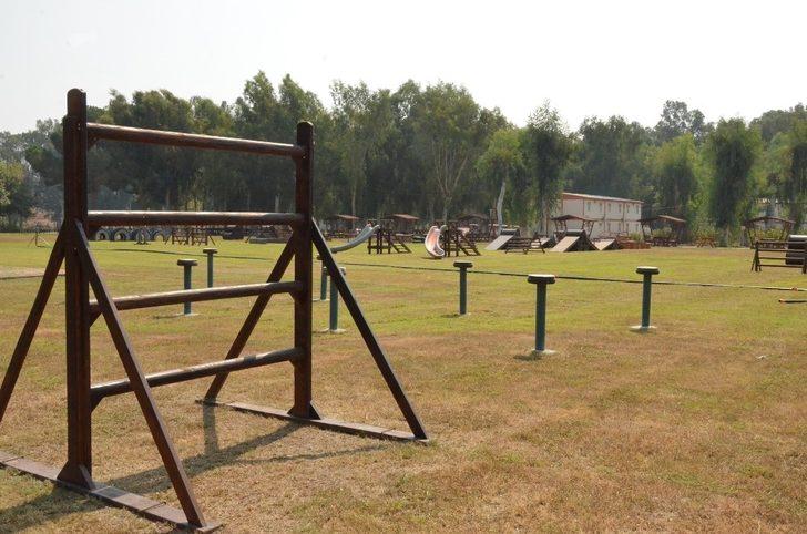 Geri dönüşüm atölyesinde üretilen ürünler dikkat çekiyor G1