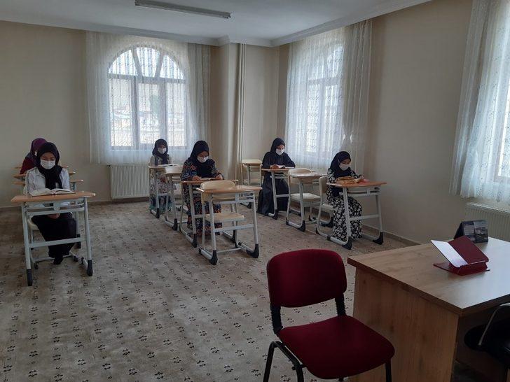 Bayburt’ta pandemi sürecinde 102 öğrenci hafız oldu G4