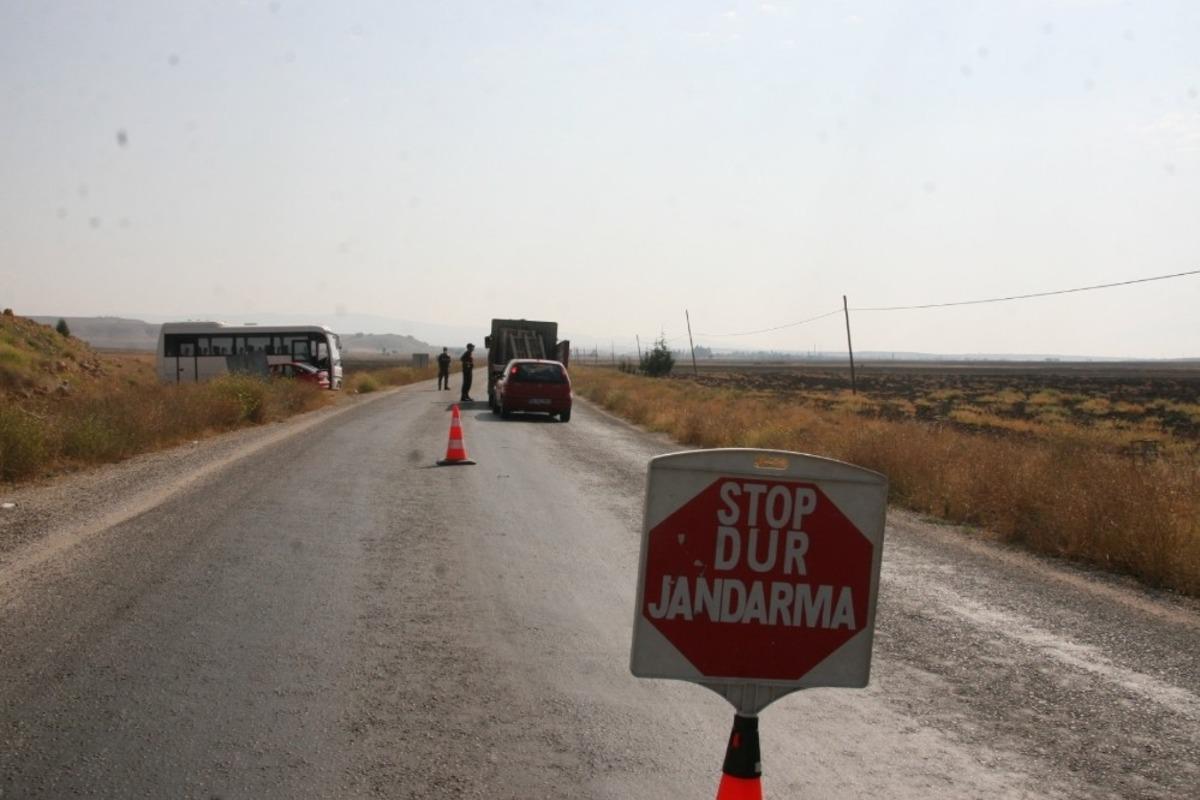 Afyonkarahisar&rsquo;da 3 bin 300 n&uuml;fuslu belde karantinaya alındı