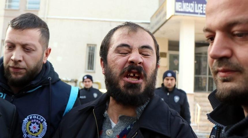 3 kişiyi &ouml;ld&uuml;ren kungfucu katil zanlısı yargılandığı 2 ayrı davada  m&uuml;ebbet hapis cezası aldı