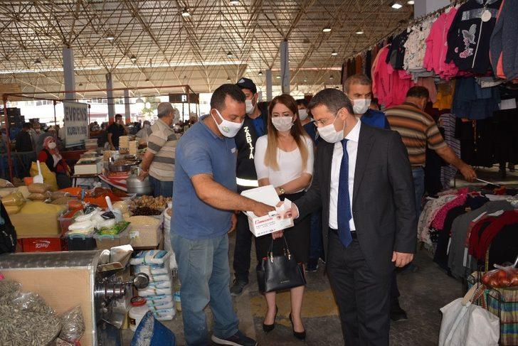 Korkuteli pazarında maske, mesafe, hijyen denetimi yapıldı G3