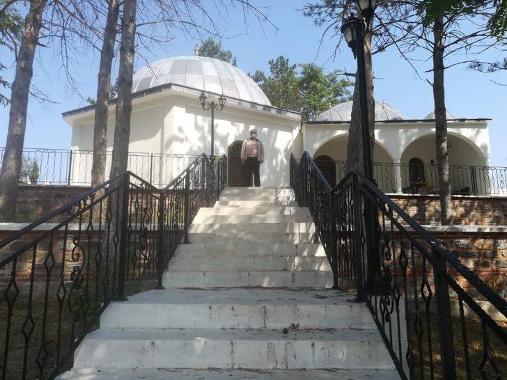 Kumral Abdal Türbesi’nde su boşa akıyor G3