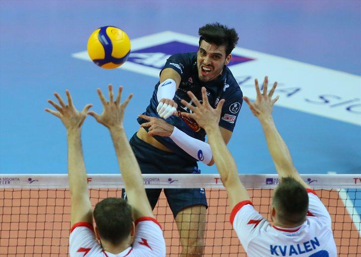 Voleybol: AXA Sigorta Efeler Ligi G3