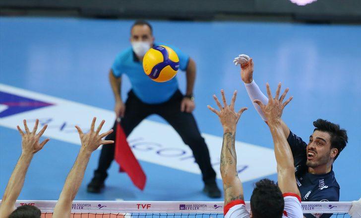 Voleybol: AXA Sigorta Efeler Ligi G5
