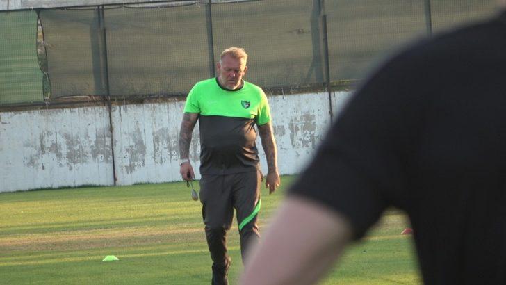 Prosinecki: “Bahanelerin arkasına sığınan bir hoca değilim” G4