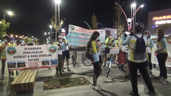 Diyarbakır’da korona virüse dikkat çekmek için maskeli şehir turu attılar G1