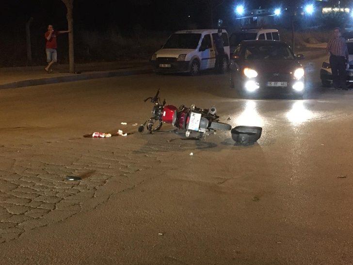 Kask takmayan motosiklet sürücüsü ölümden döndü G1