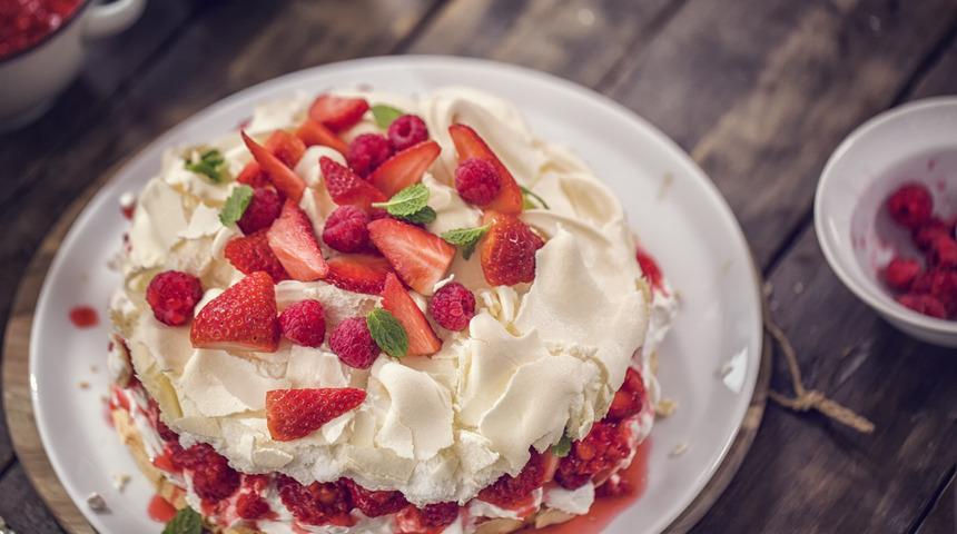 MasterChef pavlova tatlı tarifi