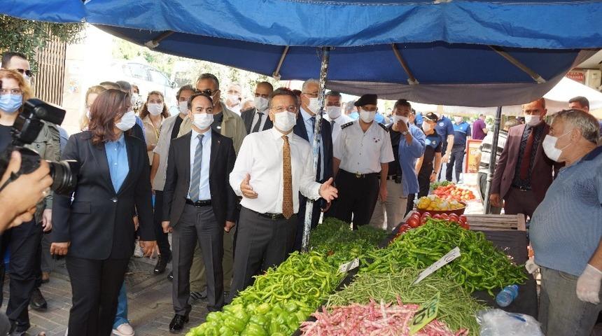 Pazar yerlerinde kurallara uymayan 6 kişiye ceza kesildi