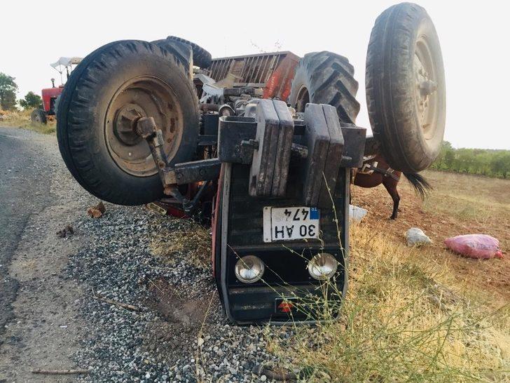 Traktörün altında kalan baba oğul ağır yaralandı G1