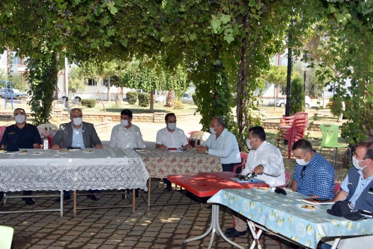 &Ccedil;apahasan Mahallesi&rsquo;nin sorunları yerinde dinlendi
