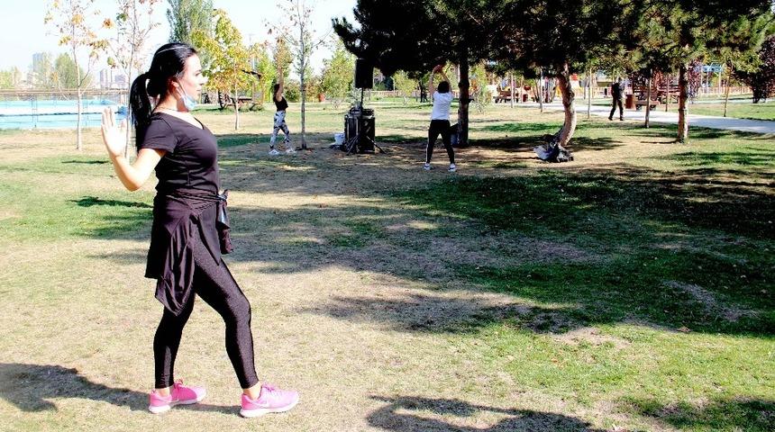 &Ccedil;ankaya&rsquo;da a&ccedil;ık havada spora devam