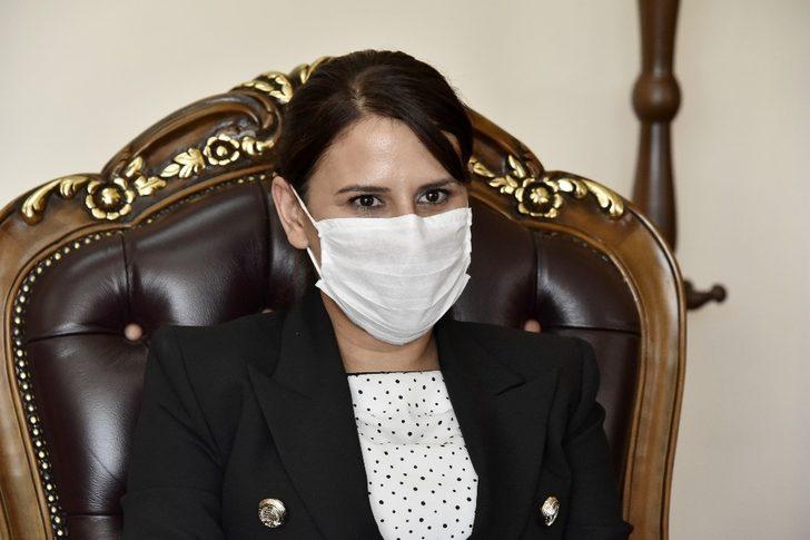 Gümüşhane’nin ilk kadın kaymakamı görevine başladı G1