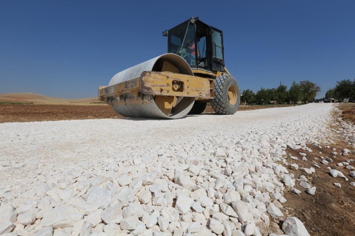 Kona&ccedil; ve Yenice stabilize yollarına kavuşuyor