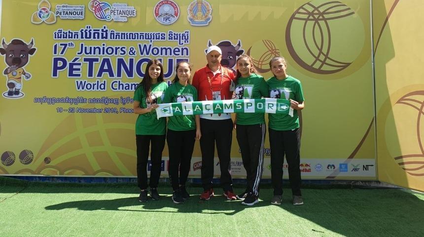 Ala&ccedil;am&rsquo;ın altın kızları &rsquo;millilik&rsquo; belgelerini aldı