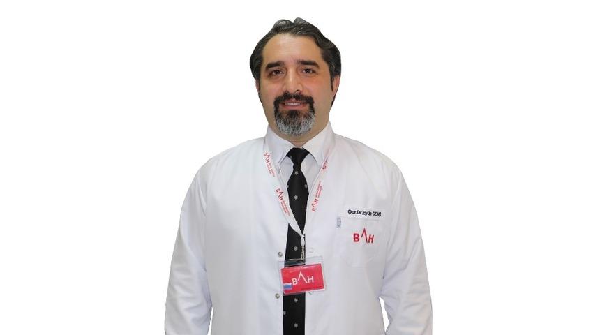 Omurgada şiddetli ağrı ve hareket kısıtlaması &lsquo;spinal enfeksiyon&rsquo; belirtisi olabilir