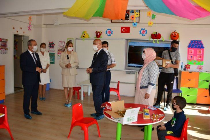 İl Milli Eğitim Müdürü Akbaş öğrencilerle bir araya geldi G3