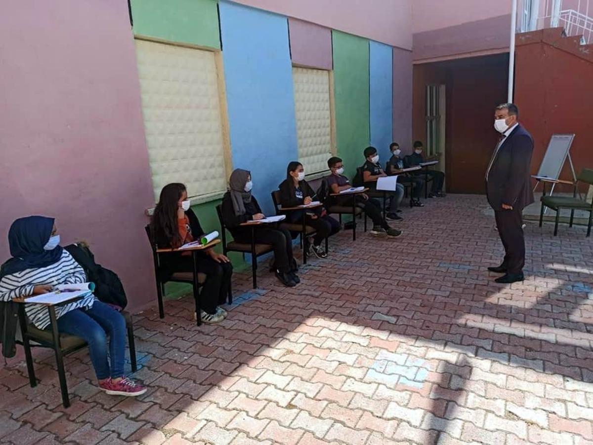 Derebucak&rsquo;ta okullarda korona vir&uuml;s denetimleri