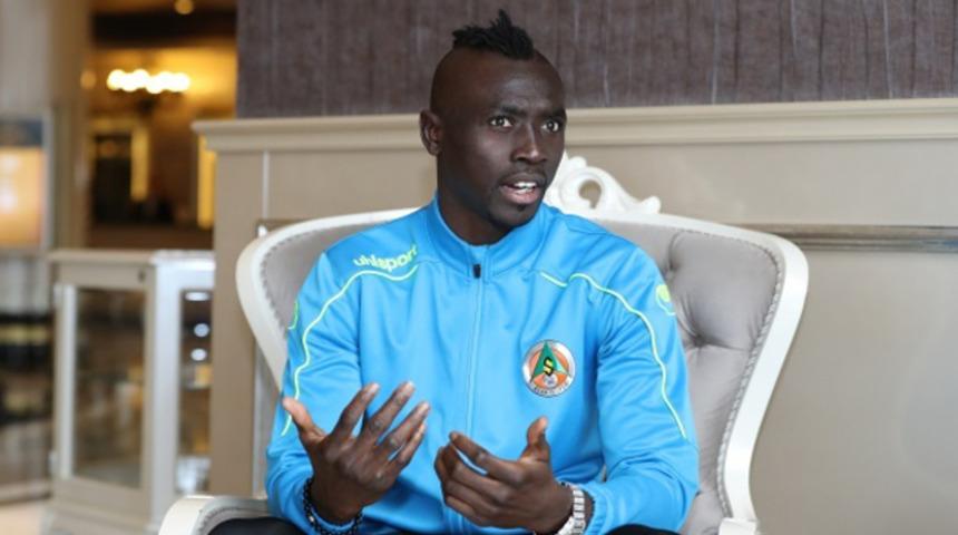 Papiss Cisse Fenerbahçe'den haber bekliyor