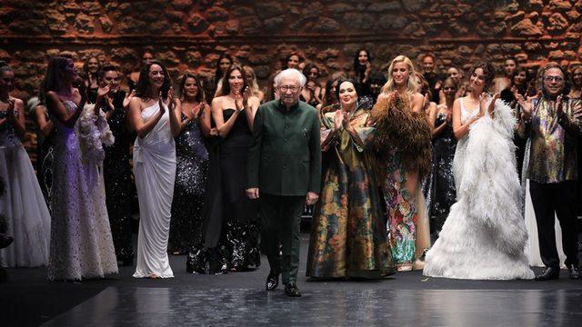 Barbaros Şansal ve Yıldırım Mayruk’tan Türkan Şoray’lı veda! Yıldırım Mayruk kimdir?