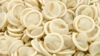 Polis baskın yaptı! 324 bin prezervatif ele geçirildi