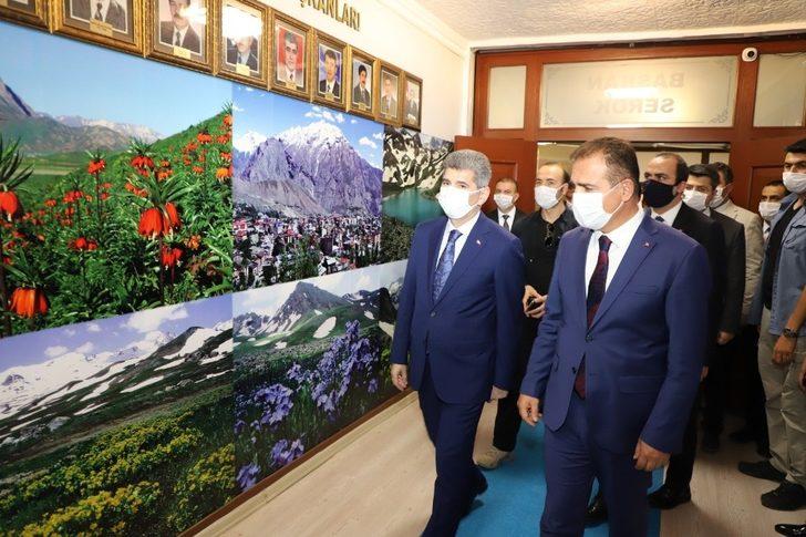 Bakan Yardımcısı Muhterem İnce: “En kısa sürede tamamen bu terör belasından kurtulacağız” G1