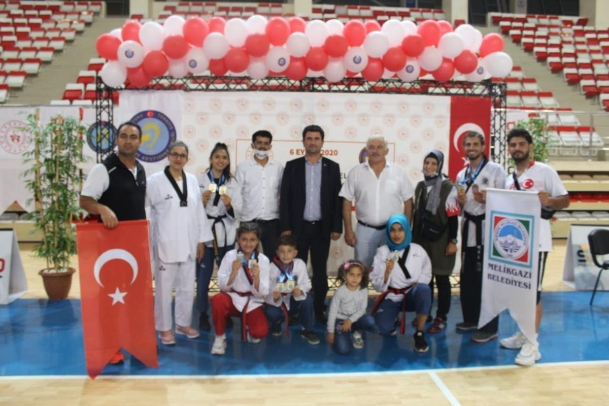 Melikgazi Belediyespor T&uuml;rkiye Şampiyonu oldu