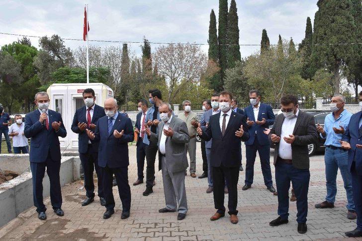 İzmir Valisi Köşger, Kur’an kursu temel atma töreninde G2