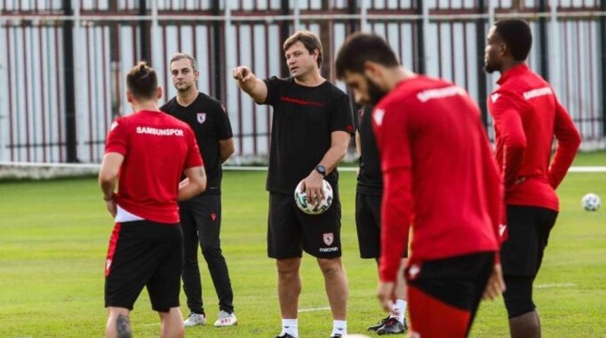 Samsunspor'da 2 futbolcunun Kovid-19 testi pozitif &ccedil;ıktı