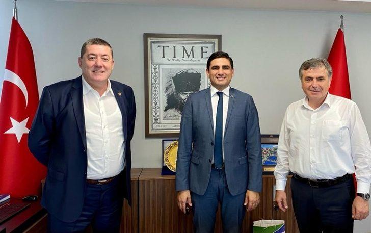 İmamoğlu’nu ziyaret ettiler G4