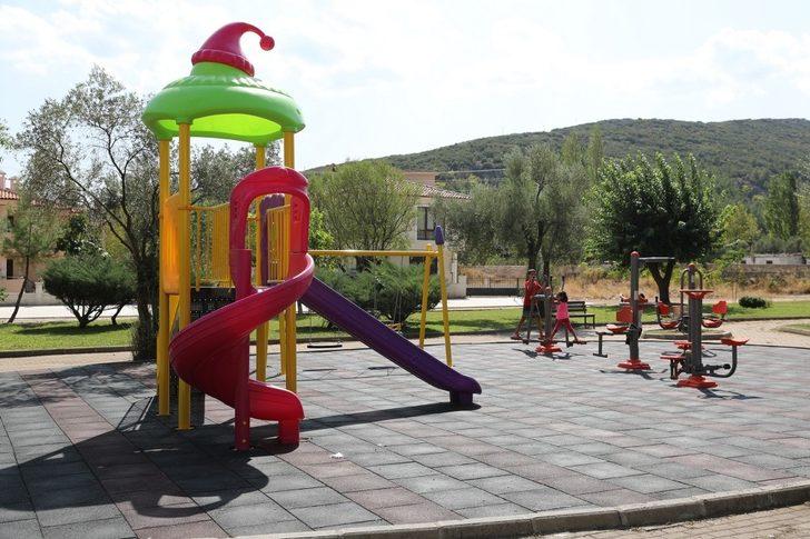 Parkların yenileme çalışmaları devam ediyor G2