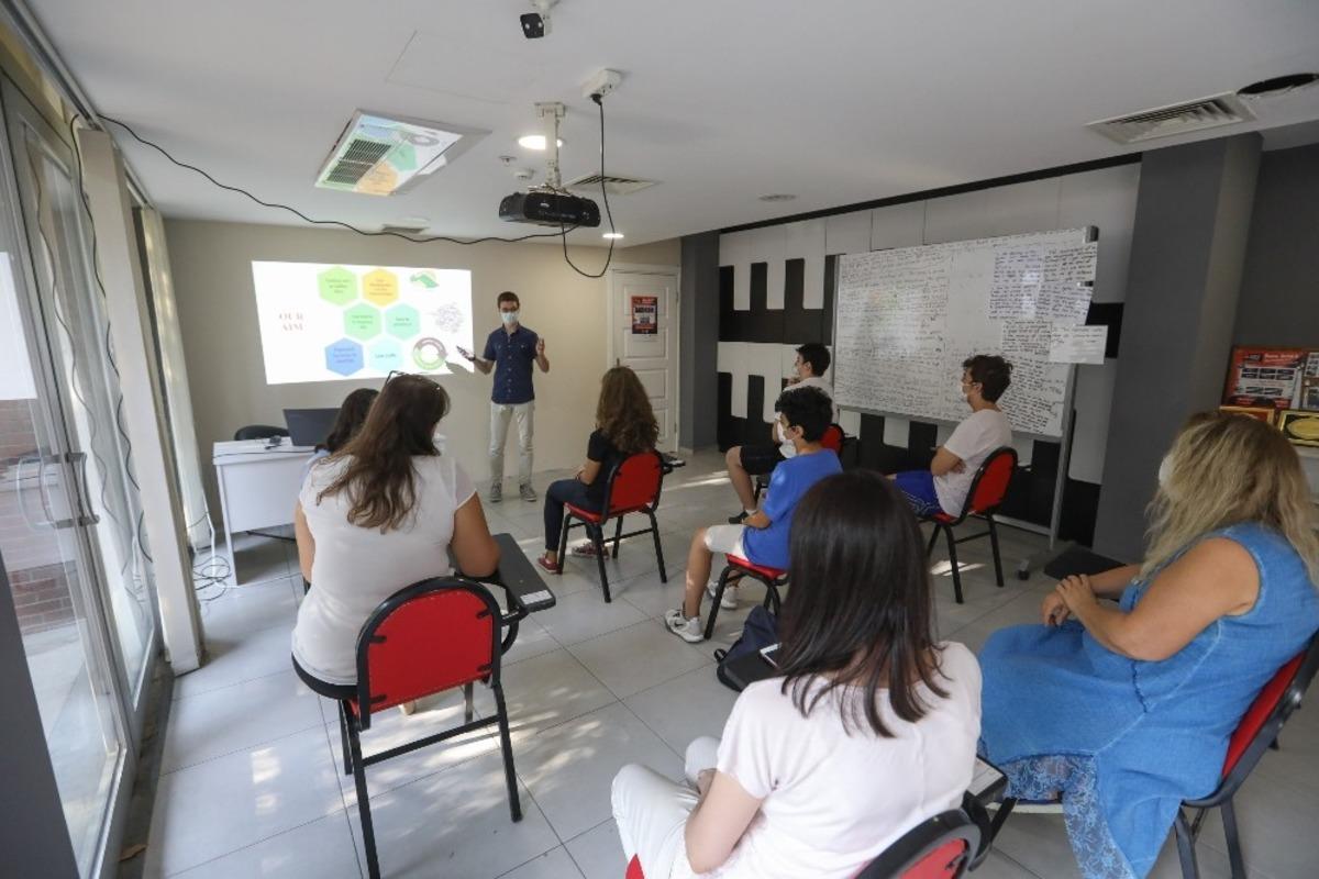 Kızıl&ccedil;ullu&rsquo;ya &uuml;&ccedil; altın madalya daha