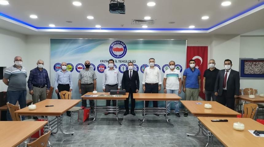 Cumhurbaşkanlığı İletişim Başkanlığı Erzincan B&ouml;lge M&uuml;d&uuml;r&uuml; Tekin&rsquo;den Memur-Sen&rsquo;e ziyaret