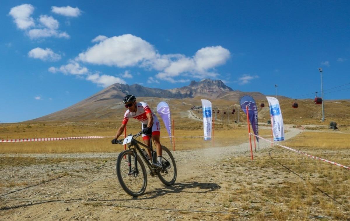 Erciyes&rsquo;te Uluslararası Dağ Bisikleti Heyecanı